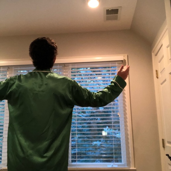 The pajamas and wine kit - Picture 2 of 5